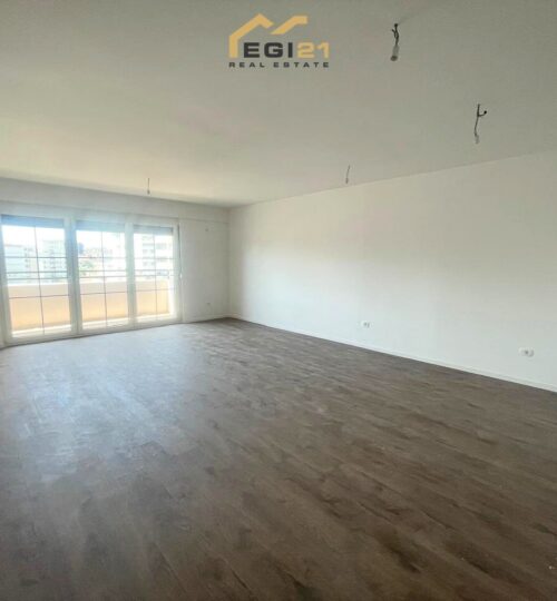 Banesë/Zyrë 92 m² për QIRA, Tophane
