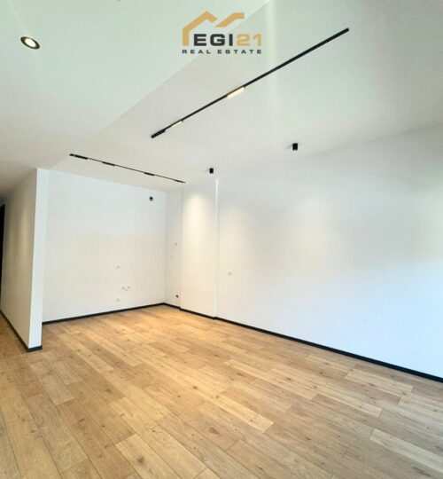 Banesë/Zyrë 116.77 m² për QIRA, Aktash
