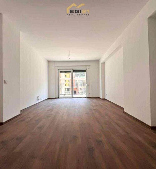 Banesë/Lokal 83m² për QIRA, Dragodan