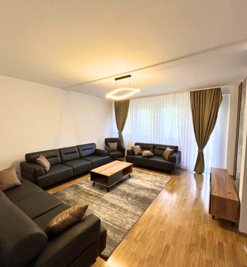 Banesë 125m² për QIRA, Aktash
