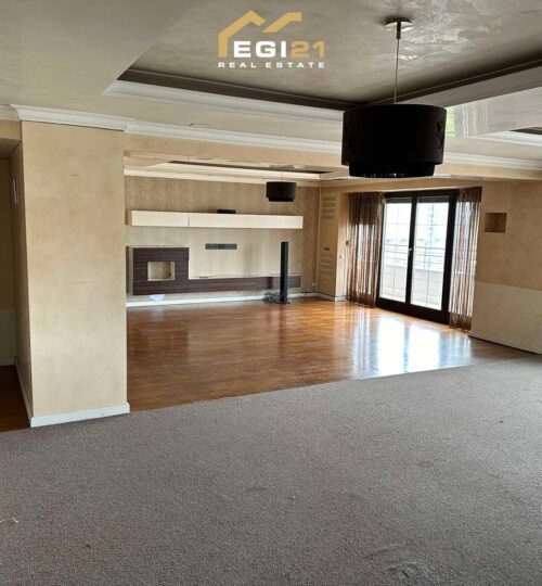Penthouse 260m² për QIRA, Pejton