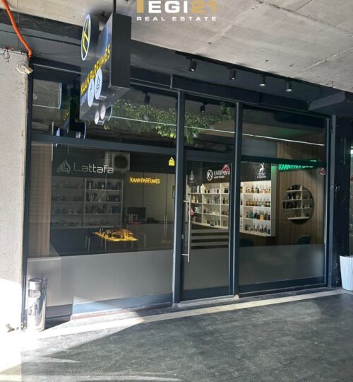 Lokal 30m² për SHITJE, Te Qafa