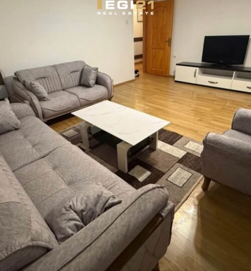 Banesë / Zyrë  74m² për #QIRA – Rruga Nënë Tereza, Prishtinë