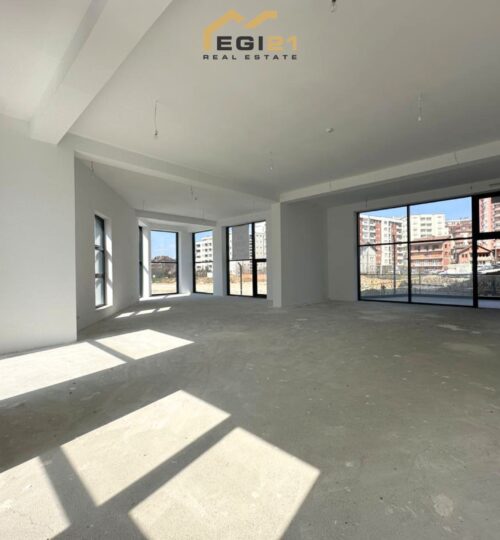Lokal 134m²  për #QIRA – Rruga A, Prishtinë