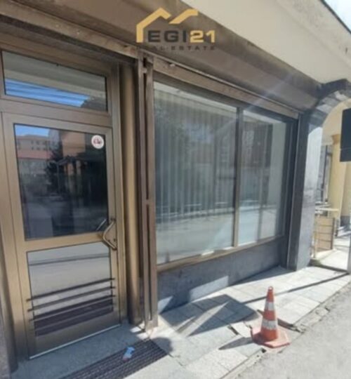Lokal 50m² për QIRA, Tophane